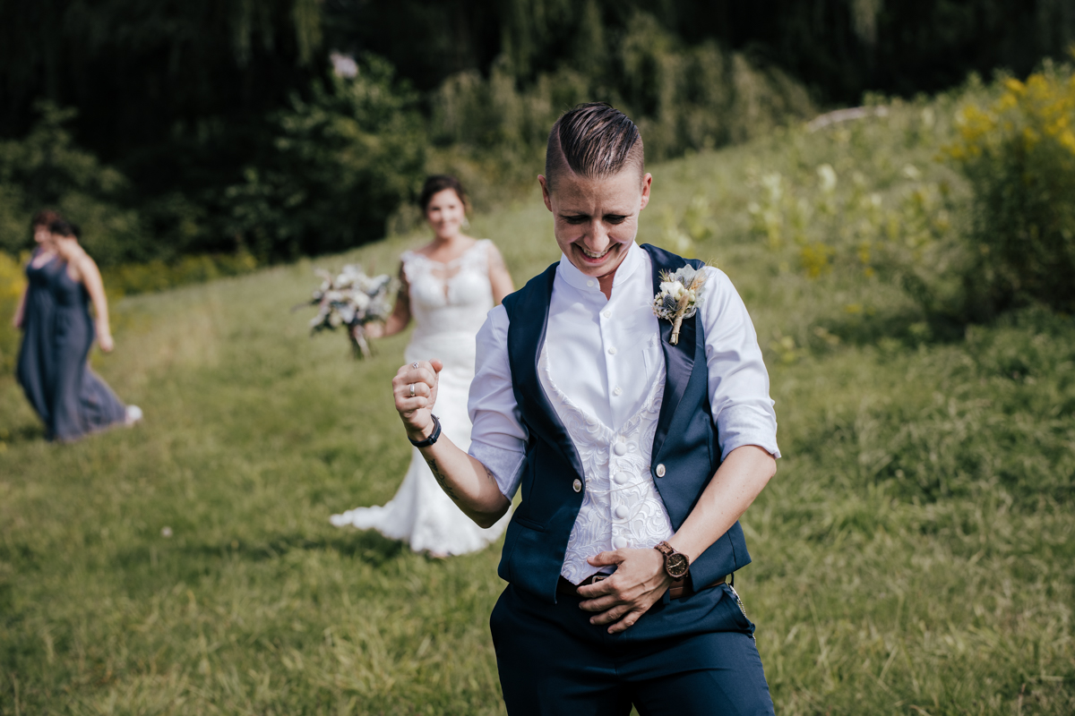 hudson valley farm wedding Hardeman Orchards Wedding