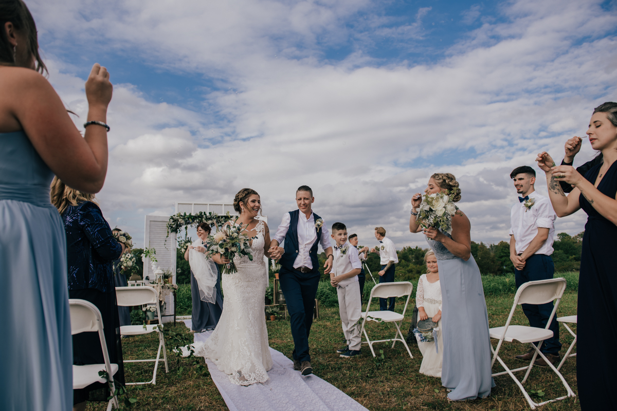 wedding photographer in the hudson valley Hardeman Orchards Wedding