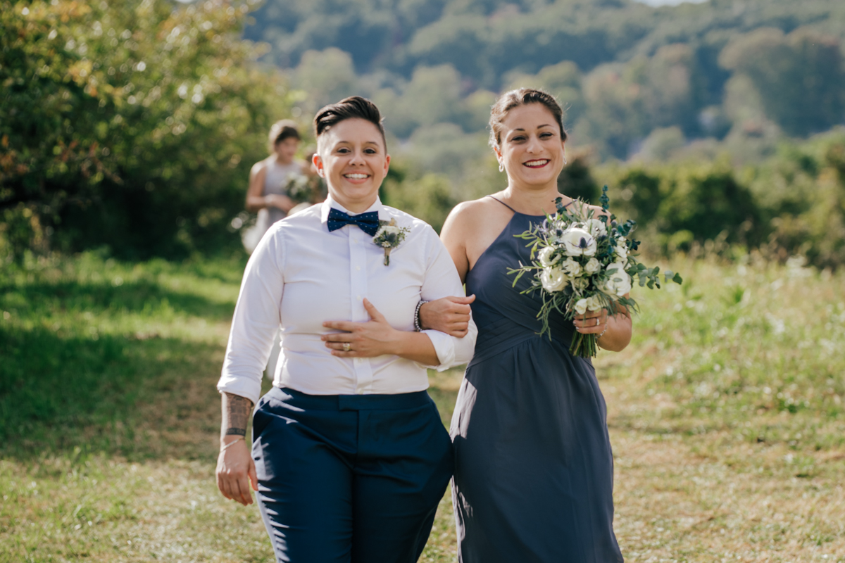 hudson valley wedding photographer Hardeman Orchards Wedding