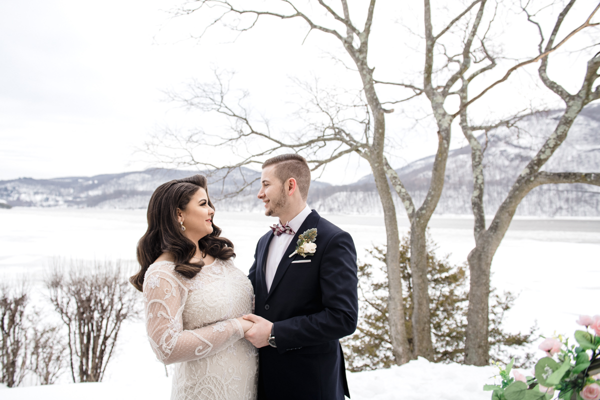 winter hudson valley elopement