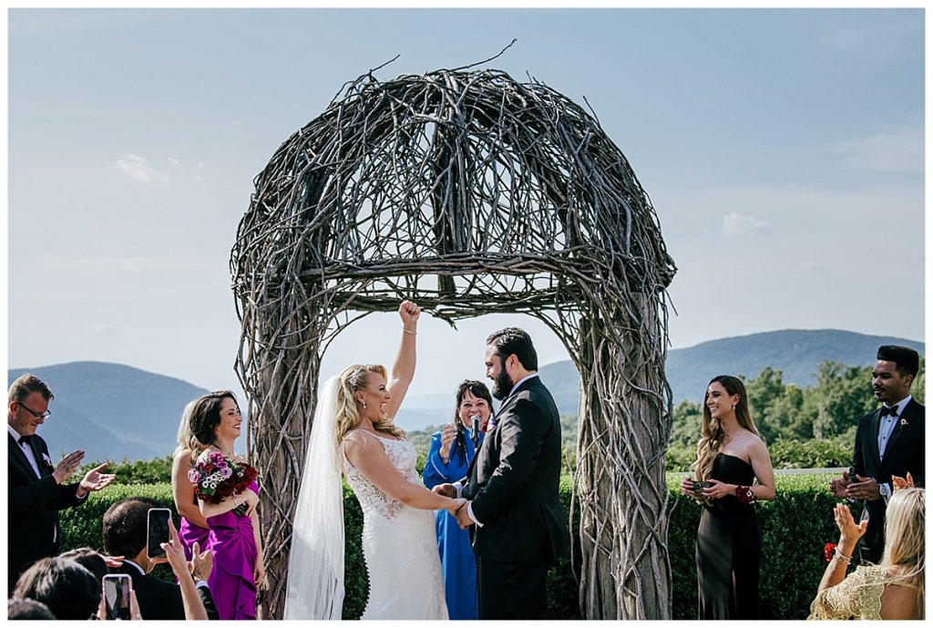 a passionate spring wedding at the garrison