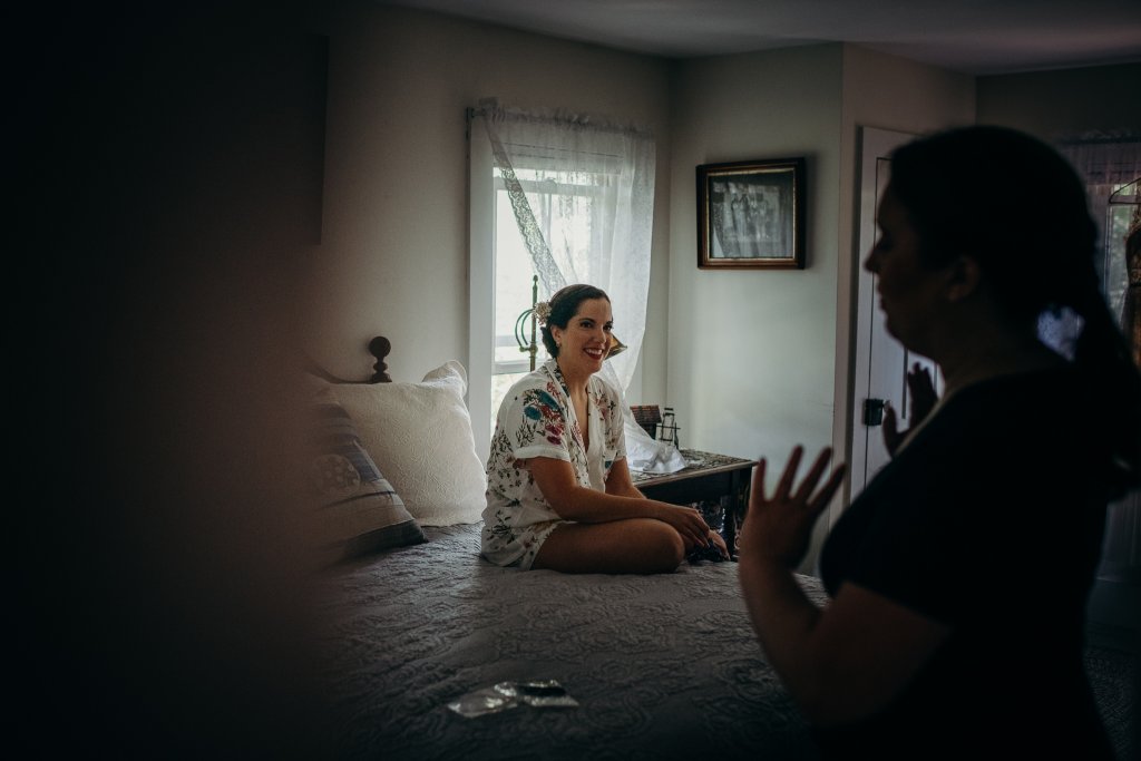photojournalistic wedding photographer in the catskills