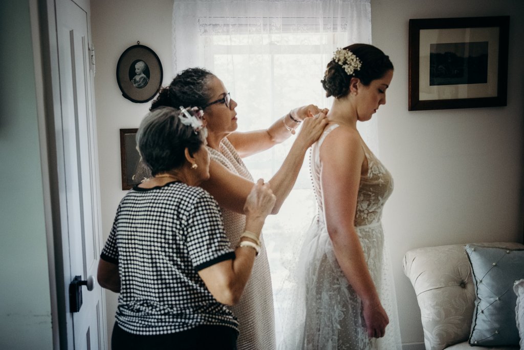 bride getting ready at Shinglekill Falls B & B wedding