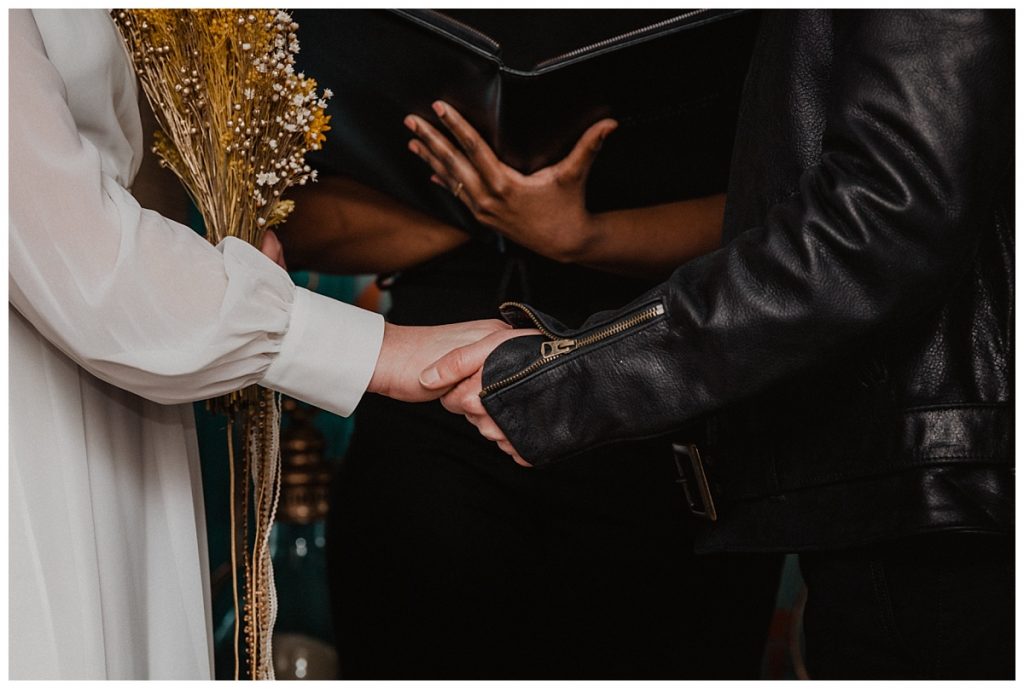 an old stone house inn wedding 0009