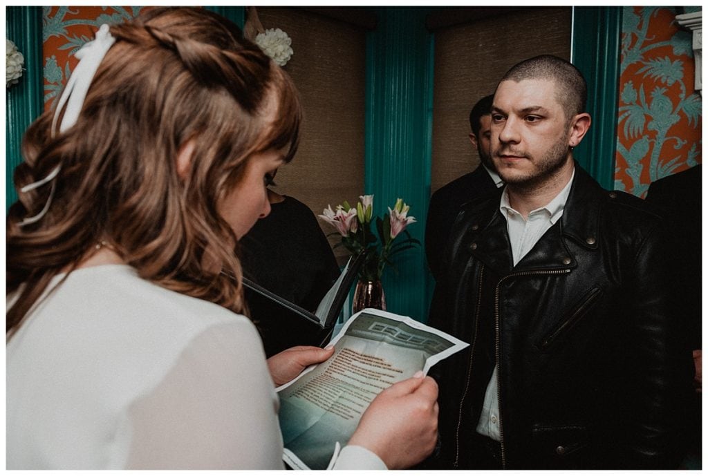an old stone house inn wedding 0012
