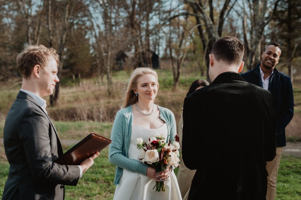 A Dreamy and Intimate Inness Wedding 13 Intimate Wedding ceremony Moments in Inness NY