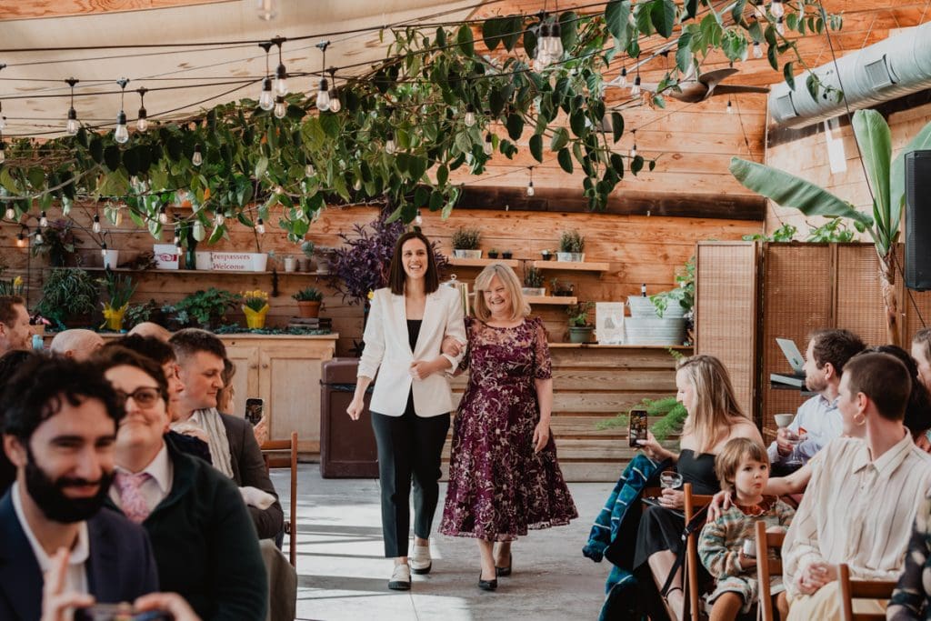 Rustic Catskill wedding at Arnold House