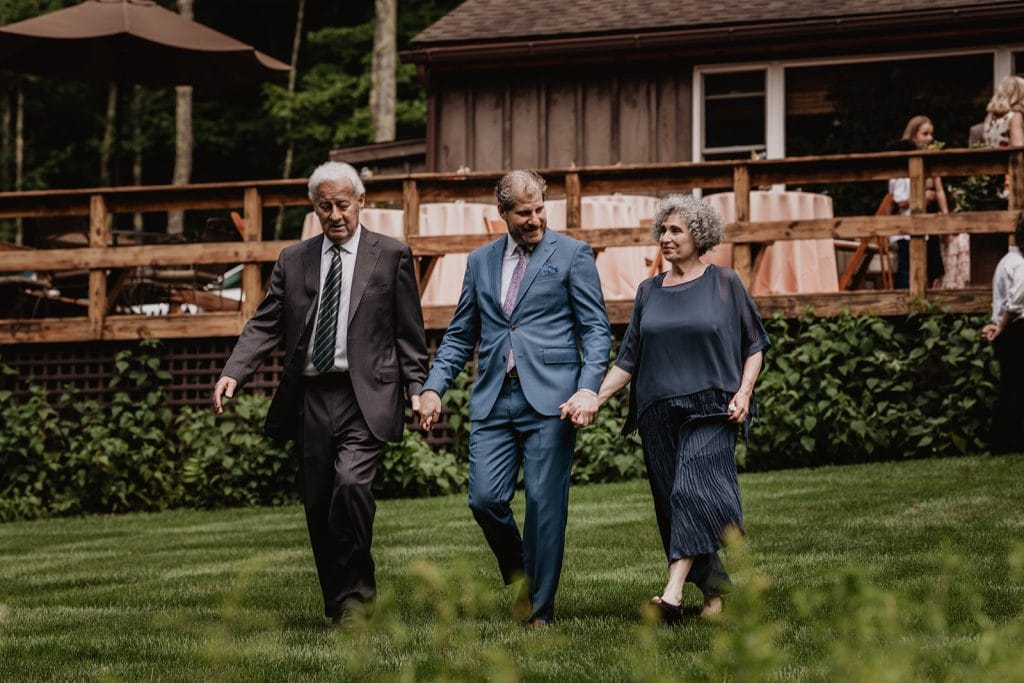 2 Hudson NY Micro-Wedding Locations: A Perfect Summer Celebration 31 Catskill wedding