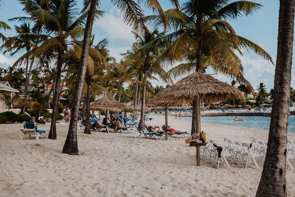 5 Irresistible Reasons an Antigua Destination Wedding is Pure Magic | St. James' Club 31 St james antigua wedding cost