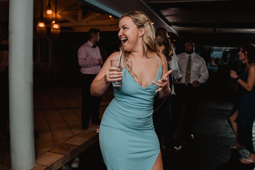 5 Irresistible Reasons an Antigua Destination Wedding is Pure Magic | St. James' Club 79 Seaside wedding St. James's Club