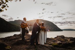best location for an elopement, marriage proposal or engagement session in the hudson valley
