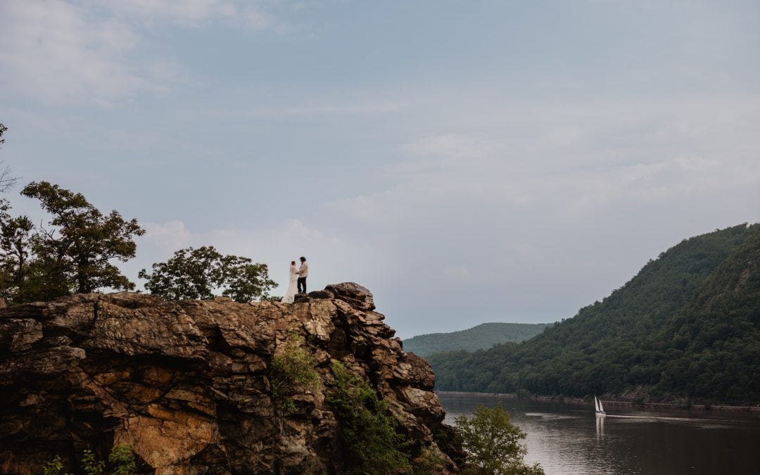 25 Top Hudson River Elopement Locations in the Hudson Valley & Upstate NY
