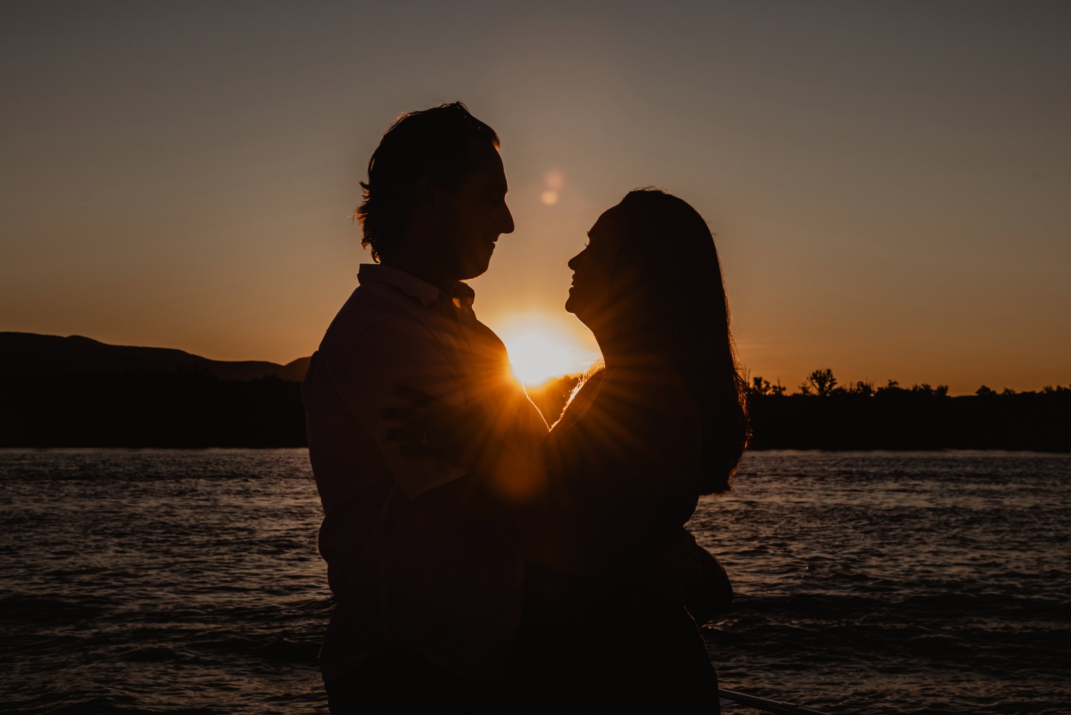 Unforgettable Hudson River Boat Proposal: A Romantic Airbnb Boat Proposal & Hudson Valley Stay 7 airbnb Hudson River boat proposal